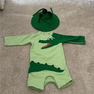Hanna Andersson Baby rash guard  Swim with Hat 3-6 months